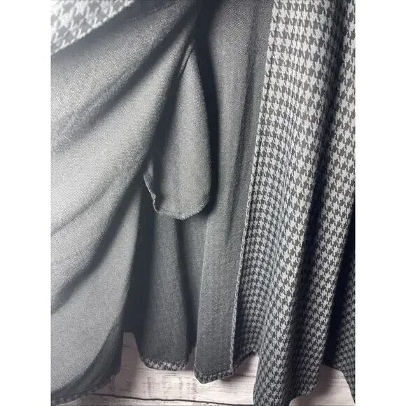 Fever Black And Gray Witchy Grunge Indie Overcoat Size M 3 Button W/ Pocket - Picture 8 of 10